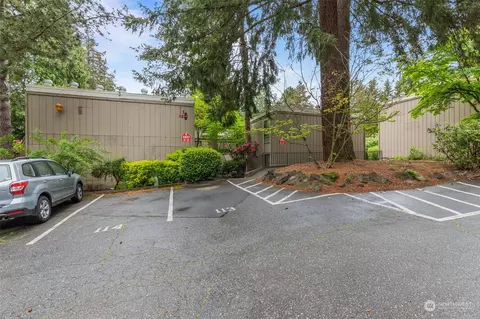 4807 180th St SW #E106, Lynnwood, WA 98037