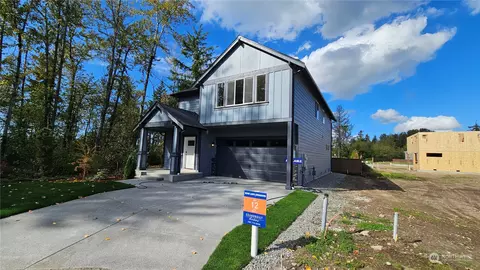 26915 30th Pl S #12, Kent, WA 98032