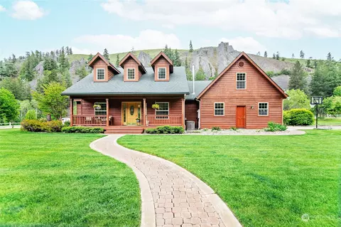 9672 Manastash Rd, Ellensburg, WA 98926