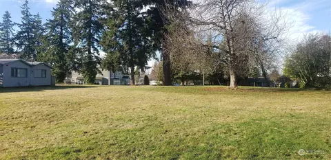 205 E 96th St, Tacoma, WA 98445