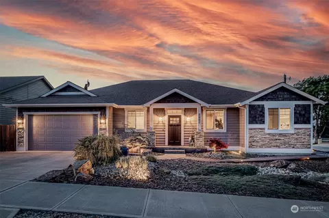 2002 Woodridge St, Wenatchee, WA 98801
