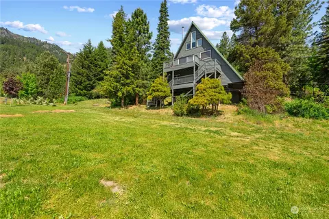 10620 Ski Hill Dr, Leavenworth, WA 98826