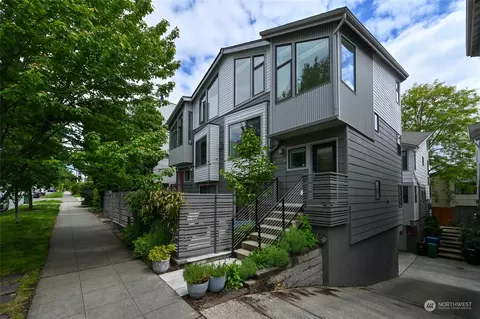 4220 Evanston Ave N #A, Seattle, WA 98103