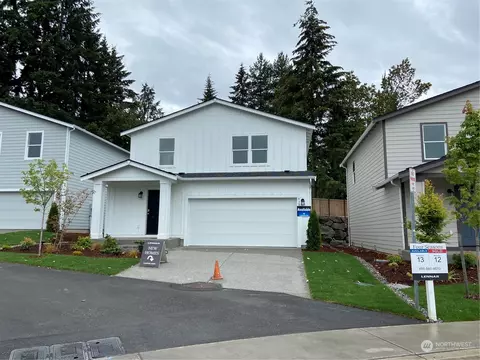 4306 SE Woodford Ct #13, Port Orchard, WA 98366