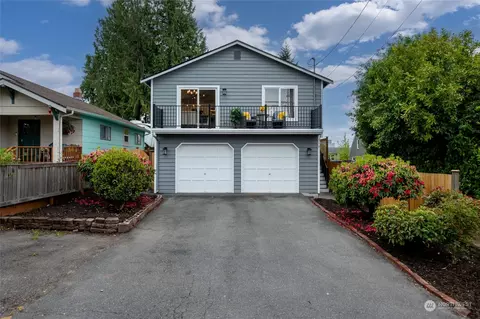 313 N 101st St, Seattle, WA 98133