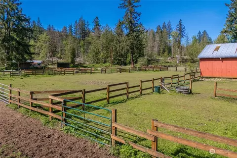 49215 284th Ave SE, Enumclaw, WA 98022 photo 13