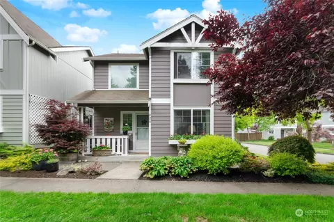 904 27th Ave SE, Puyallup, WA 98374