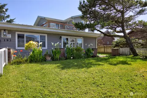 193 Kelp St NW, Ocean Shores, WA 98569