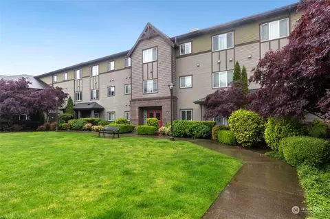 973 NE Ingram St #A106, Issaquah, WA 98029