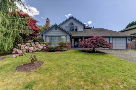 3220 206th Pl SW, Lynnwood, WA 98036