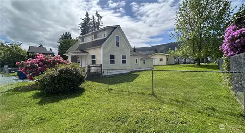 817 Marshall St, Sedro Woolley, WA 98284
