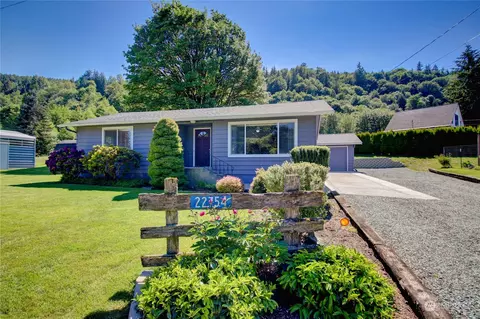 22754 Front St, Mount Vernon, WA 98274