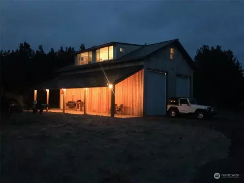 1195 215th Ln, Ocean Park, WA 98640