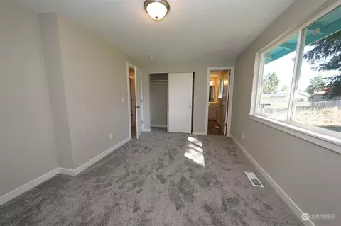 Bedroom - 22211 47th Ave E, Spanaway, WA 98387 photo 1 of 3