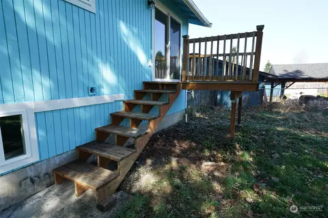 Exterior - 22211 47th Ave E, Spanaway, WA 98387 photo 3 of 7
