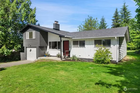 1516 Center St, Shelton, WA 98584