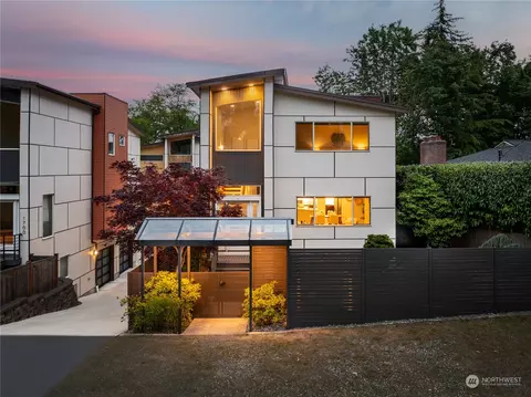 1708 NE Brockman Pl, Seattle, WA 98125