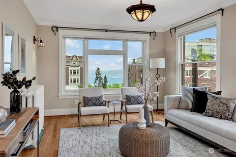 1216 1st Ave W #201, Seattle, WA 98119