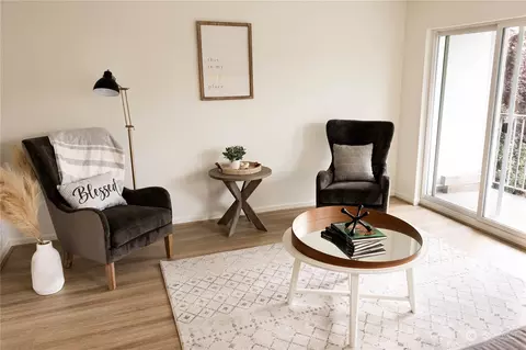 Living - 308 Summit Ave E #305, Seattle, WA 98102 photo 3 of 3
