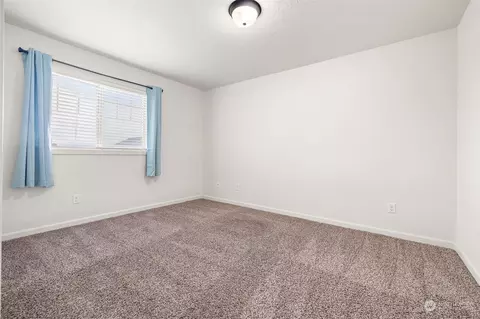 Bedroom - 4102 Phoenix Ln, Pasco, WA 99301 photo 3 of 6