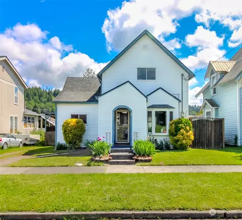 556 NW Quincy Pl, Chehalis, WA 98532