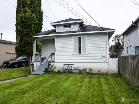 1312 S 2nd St, Mount Vernon, WA 98273