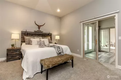 Bedroom - 15507 147th Avenue Ct E, Orting, WA 98360 photo 1 of 4