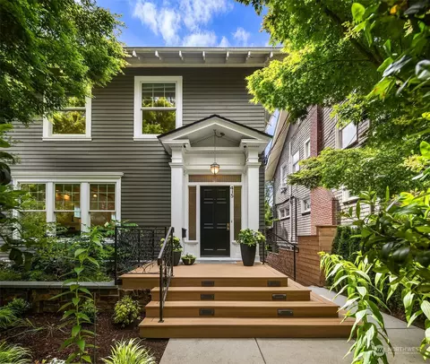 415 11th Ave E, Seattle, WA 98102