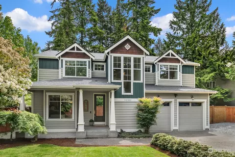 15160 Dayton Ave N, Shoreline, WA 98133