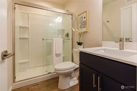 Bath - 4226 148th St SE #A3, Bothell, WA 98012 photo 4 of 4