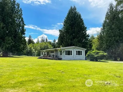 21836 242nd Pl SE, Maple Valley, WA 98038