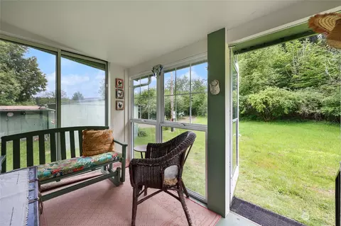 16640 Vail Loop SE, Rainier, WA 98576 photo 7