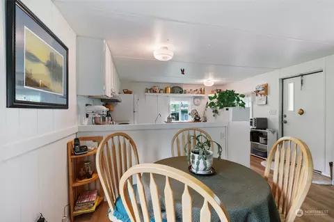16640 Vail Loop SE, Rainier, WA 98576 photo 14