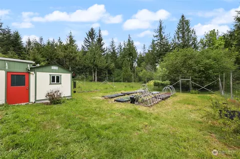 16640 Vail Loop SE, Rainier, WA 98576 photo 24