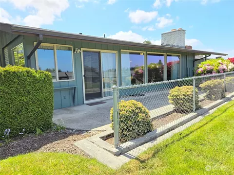 1301 S 3rd Ave #4A, Sequim, WA 98382 photo 5