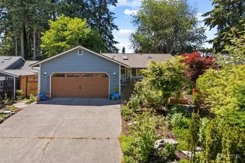 1721 Diamond Loop SE, Lacey, WA 98503
