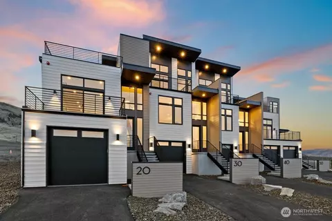 20 Chinook Dr, Vantage, WA 98950