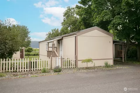 4501 Addy St #5, Washougal, WA 98671