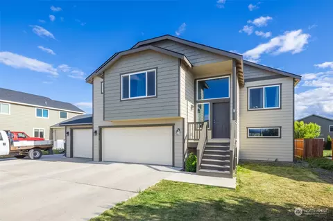 310 E Countryside Ave, Ellensburg, WA 98926
