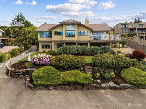 18142 Normandy Ter SW, Normandy Park, WA 98166