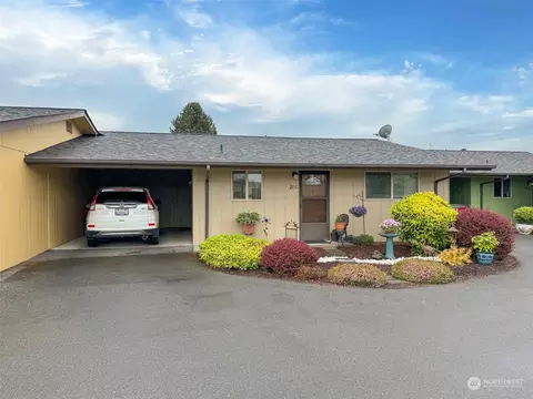 1301 S Third Ave #21C, Sequim, WA 98382