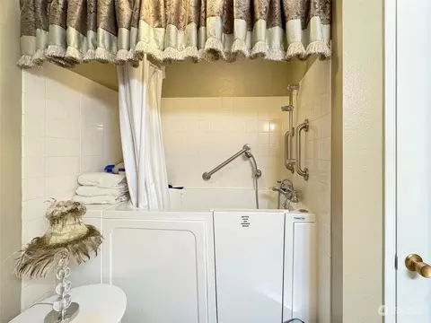 1301 S Third Ave #21C, Sequim, WA 98382 photo 16