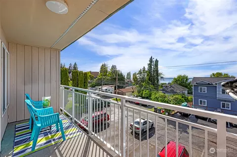 819 High St #210, Bellingham, WA 98225