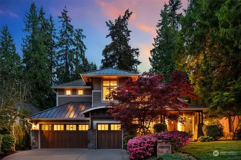 10007 NE 28th Pl, Bellevue, WA 98004