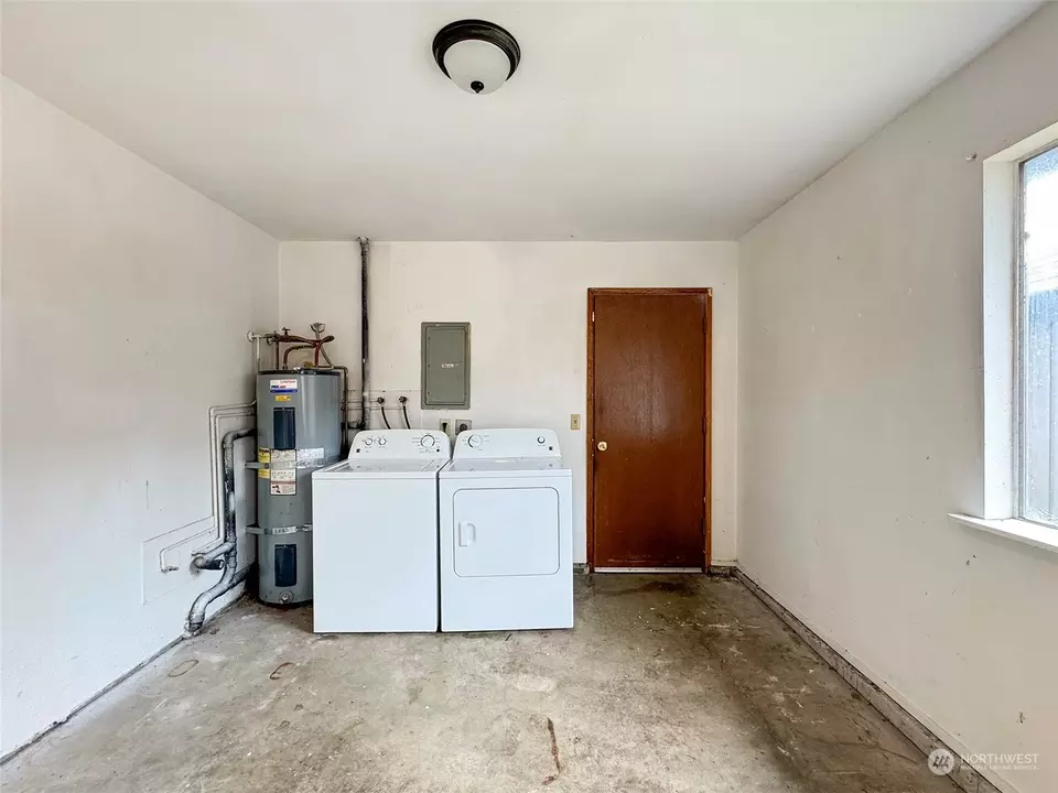 Other - 206 W Prairie St, Sequim, WA 98382 photo 6 of 9
