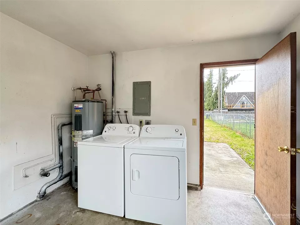 Other - 206 W Prairie St, Sequim, WA 98382 photo 7 of 9