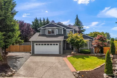 6812 69th Pl NE, Marysville, WA 98270
