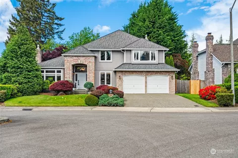 18719 136th Pl SE, Renton, WA 98058