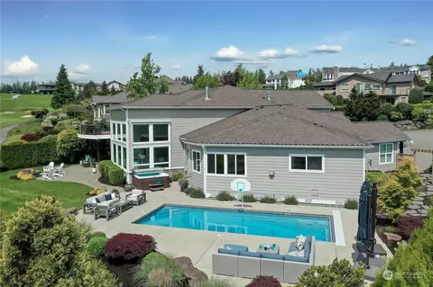 7319 Inverness Ln SE, Snoqualmie, WA 98065