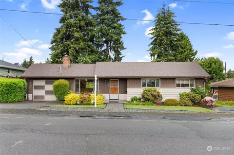 4252 S 183rd St, Seatac, WA 98188